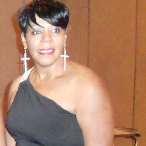 Meet your Posher, Ernestine